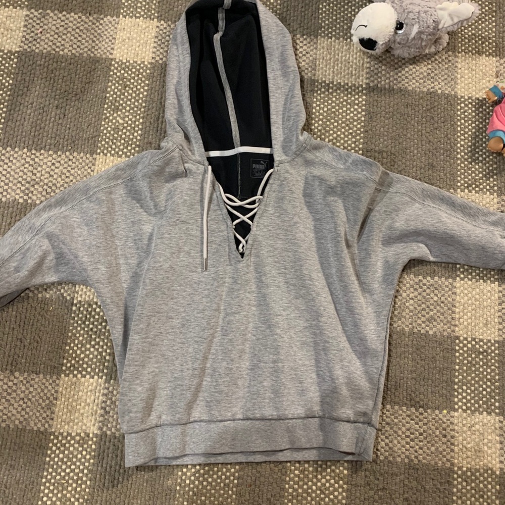 Puma runners pullover